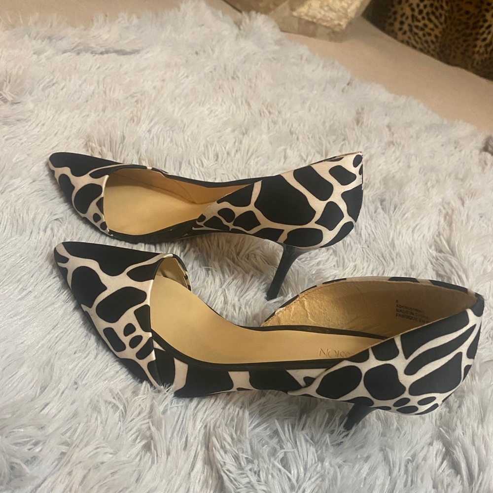 High heel pointy shoes